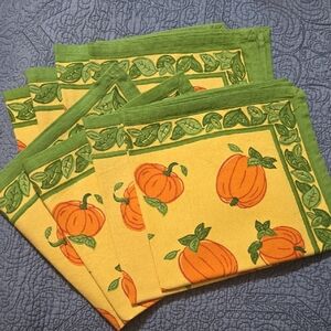 Tag Fall Pumpkin Themed Cloth Napkins or Placemats Set of 8 20 x 20 Inches